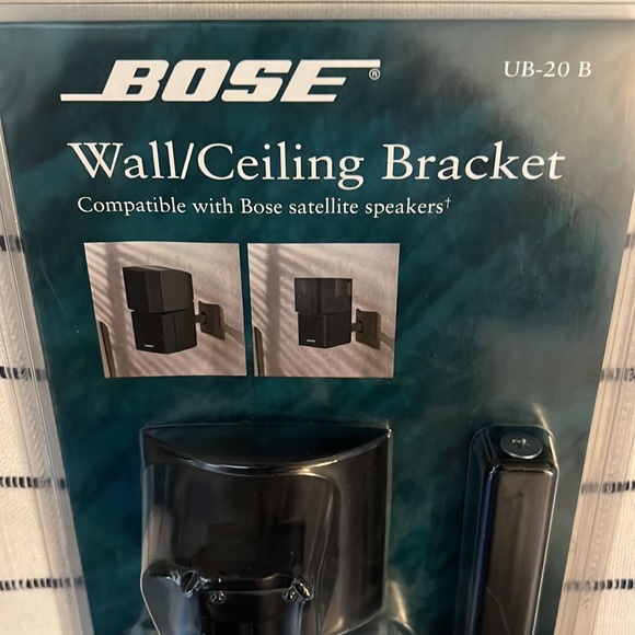 Bose Wall/Ceiling Bracket, compatible with Bose satellite speakers, Item UB-20B - Picture 6 of 6